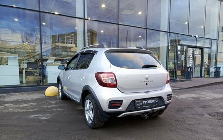 Renault Sandero II рестайлинг, 2018 год, 929 000 рублей, 8 фотография