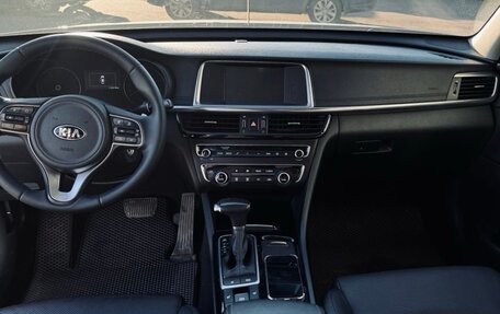 KIA Optima IV, 2018 год, 1 850 000 рублей, 6 фотография