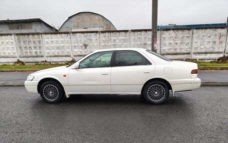 Toyota Camry, 1998 год, 405 000 рублей, 6 фотография