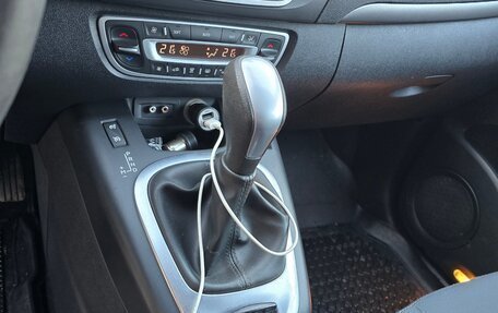 Renault Scenic III, 2010 год, 850 000 рублей, 3 фотография