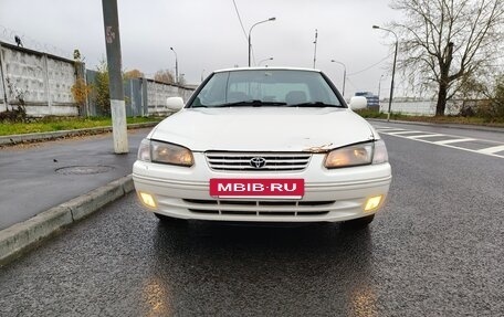 Toyota Camry, 1998 год, 405 000 рублей, 8 фотография