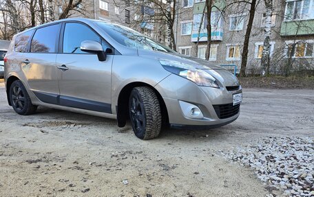Renault Scenic III, 2010 год, 850 000 рублей, 8 фотография
