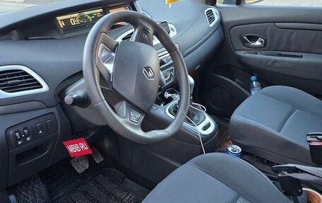 Renault Scenic III, 2010 год, 850 000 рублей, 6 фотография