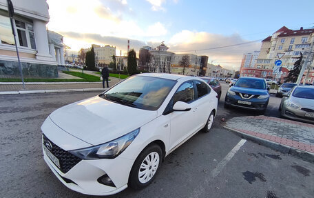 Hyundai Solaris II рестайлинг, 2021 год, 1 370 000 рублей, 3 фотография