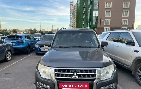 Mitsubishi Pajero IV, 2014 год, 2 560 000 рублей, 4 фотография
