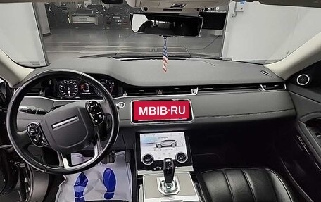 Land Rover Range Rover Evoque II, 2022 год, 2 900 000 рублей, 5 фотография