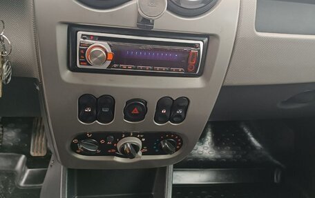 Renault Logan I, 2011 год, 435 000 рублей, 6 фотография