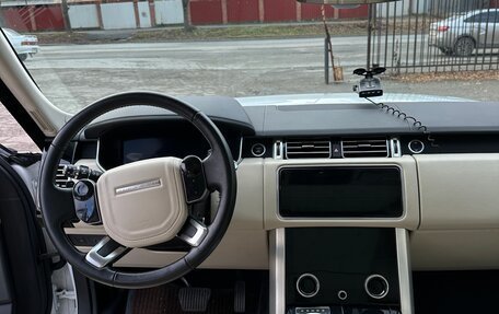 Land Rover Range Rover IV рестайлинг, 2019 год, 5 000 000 рублей, 6 фотография