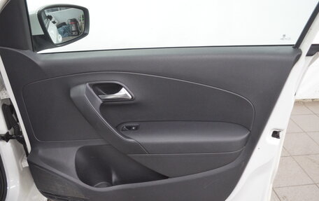 Volkswagen Polo VI (EU Market), 2011 год, 590 000 рублей, 7 фотография