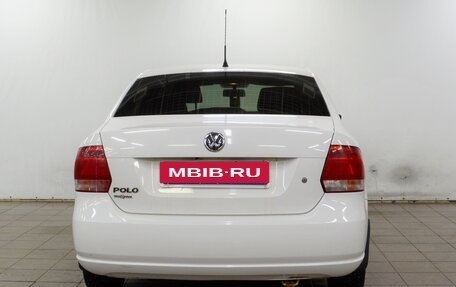 Volkswagen Polo VI (EU Market), 2011 год, 590 000 рублей, 4 фотография