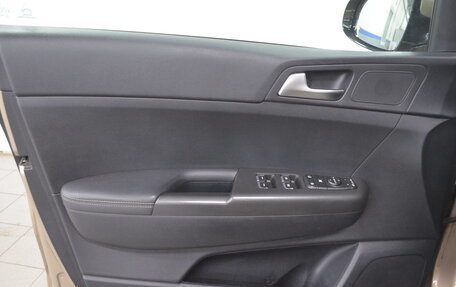 KIA Sportage IV рестайлинг, 2019 год, 1 750 000 рублей, 19 фотография