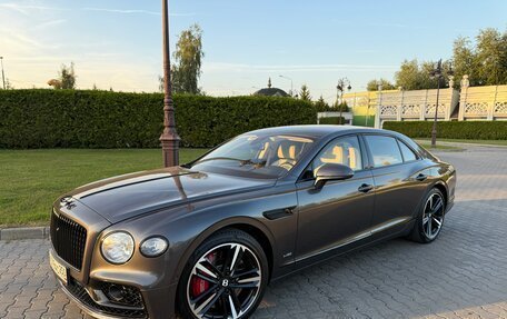 Bentley Flying Spur, 2020 год, 23 700 000 рублей, 2 фотография