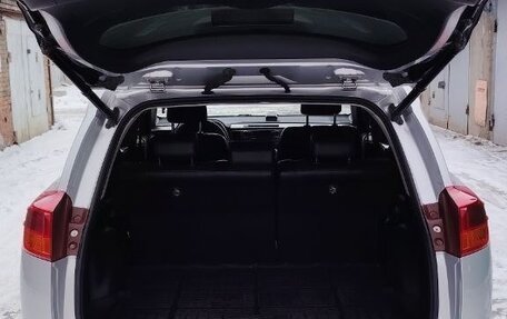 Toyota RAV4, 2013 год, 2 050 000 рублей, 6 фотография