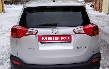 Toyota RAV4, 2013 год, 2 050 000 рублей, 21 фотография