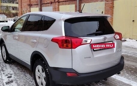 Toyota RAV4, 2013 год, 2 050 000 рублей, 22 фотография