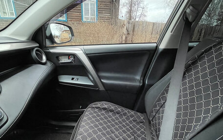 Toyota RAV4, 2016 год, 2 800 000 рублей, 20 фотография