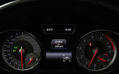 Mercedes-Benz GLA, 2014 год, 1 747 000 рублей, 11 фотография