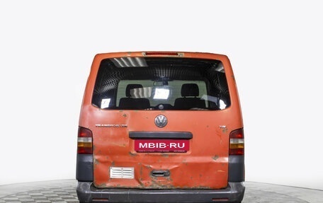 Volkswagen Transporter T5 рестайлинг, 2005 год, 795 000 рублей, 6 фотография