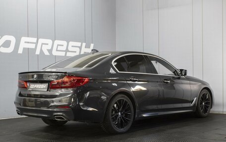 BMW 5 серия, 2017 год, 3 490 000 рублей, 2 фотография