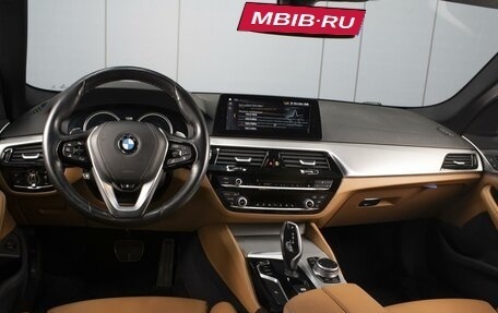 BMW 5 серия, 2017 год, 3 490 000 рублей, 6 фотография