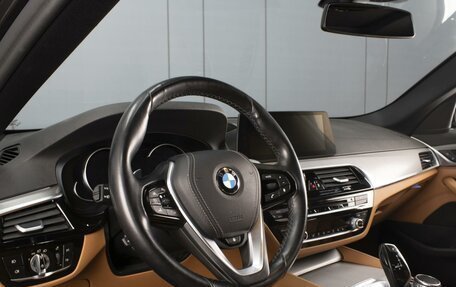 BMW 5 серия, 2017 год, 3 490 000 рублей, 13 фотография