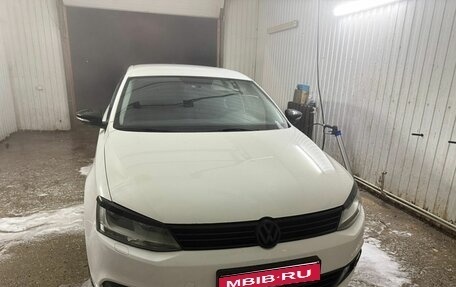 Volkswagen Jetta VI, 2014 год, 1 200 000 рублей, 1 фотография
