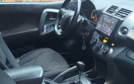 Toyota RAV4, 2010 год, 1 200 000 рублей, 13 фотография