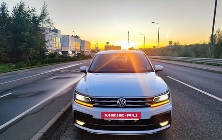 Volkswagen Tiguan II, 2018 год, 2 900 000 рублей, 2 фотография