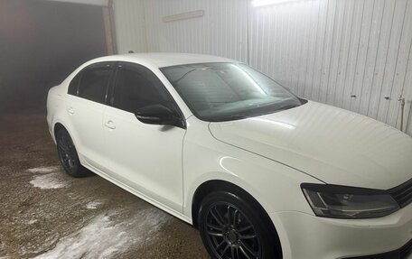 Volkswagen Jetta VI, 2014 год, 1 200 000 рублей, 4 фотография