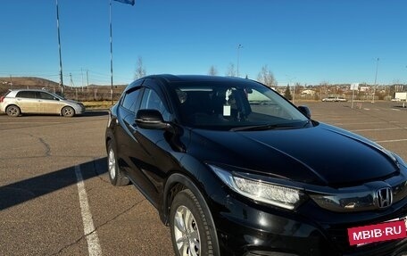 Honda Vezel, 2018 год, 1 600 000 рублей, 3 фотография