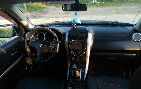 Suzuki Grand Vitara, 2011 год, 750 000 рублей, 7 фотография