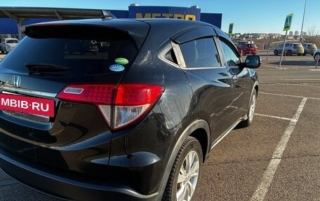 Honda Vezel, 2018 год, 1 600 000 рублей, 8 фотография