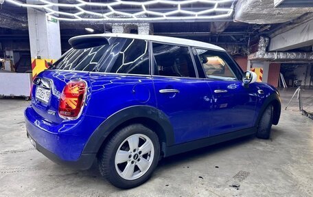 MINI Hatch, 2018 год, 1 800 000 рублей, 3 фотография