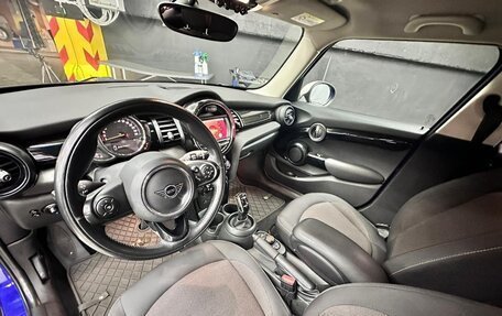 MINI Hatch, 2018 год, 1 800 000 рублей, 11 фотография