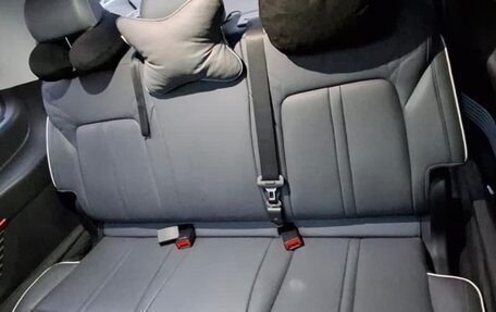 Hyundai Staria, 2022 год, 5 500 000 рублей, 20 фотография