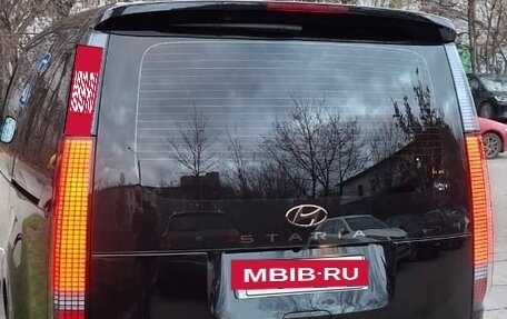 Hyundai Staria, 2022 год, 5 500 000 рублей, 11 фотография