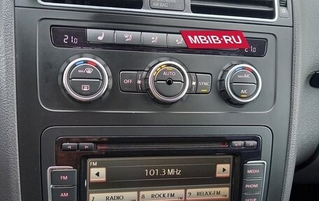 Volkswagen Touran III, 2012 год, 1 300 000 рублей, 13 фотография