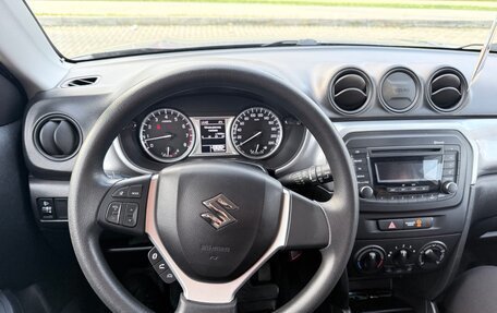 Suzuki Vitara II рестайлинг, 2017 год, 1 850 000 рублей, 12 фотография
