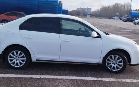 Volkswagen Jetta VI, 2008 год, 570 000 рублей, 6 фотография