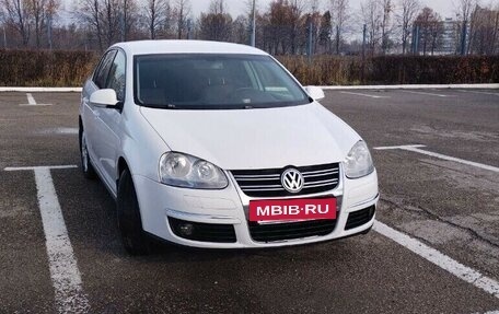 Volkswagen Jetta VI, 2008 год, 570 000 рублей, 2 фотография