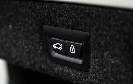 BMW 5 серия, 2019 год, 4 559 898 рублей, 29 фотография