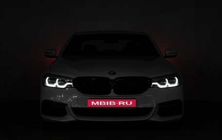 BMW 5 серия, 2019 год, 4 559 898 рублей, 31 фотография