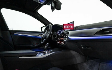 BMW 5 серия, 2019 год, 4 559 898 рублей, 27 фотография