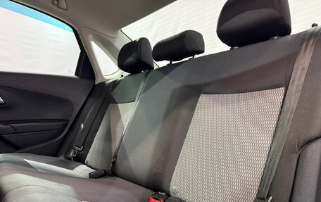 Volkswagen Polo VI (EU Market), 2012 год, 600 000 рублей, 10 фотография