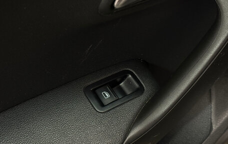 Volkswagen Polo VI (EU Market), 2012 год, 600 000 рублей, 11 фотография