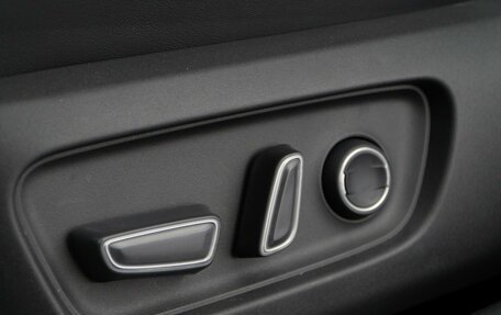 Toyota Camry, 2025 год, 4 894 434 рублей, 22 фотография