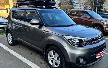 KIA Soul II рестайлинг, 2018 год, 1 800 000 рублей, 1 фотография