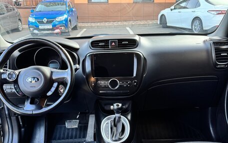 KIA Soul II рестайлинг, 2018 год, 1 800 000 рублей, 4 фотография