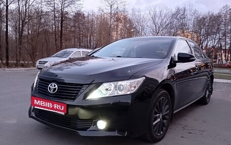 Toyota Camry, 2013 год, 1 780 000 рублей, 7 фотография
