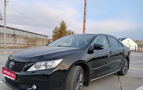 Toyota Camry, 2013 год, 1 780 000 рублей, 2 фотография